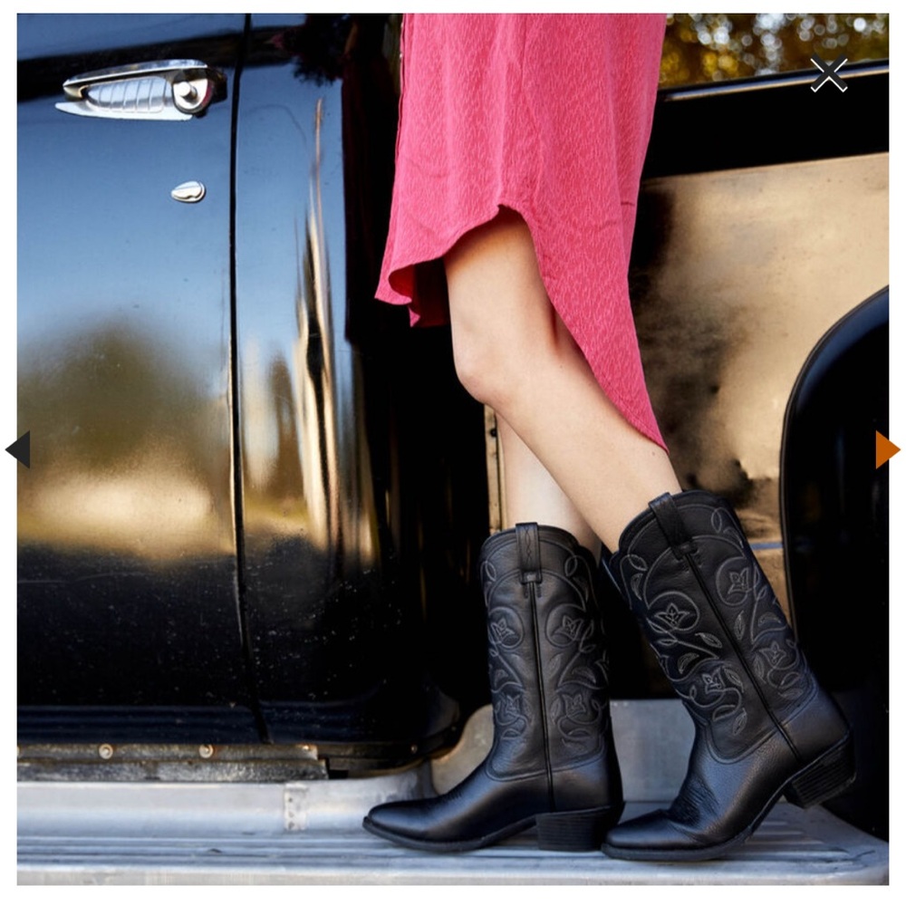 Heritage R Toe Western Boot - Black - Picture 7 of 9